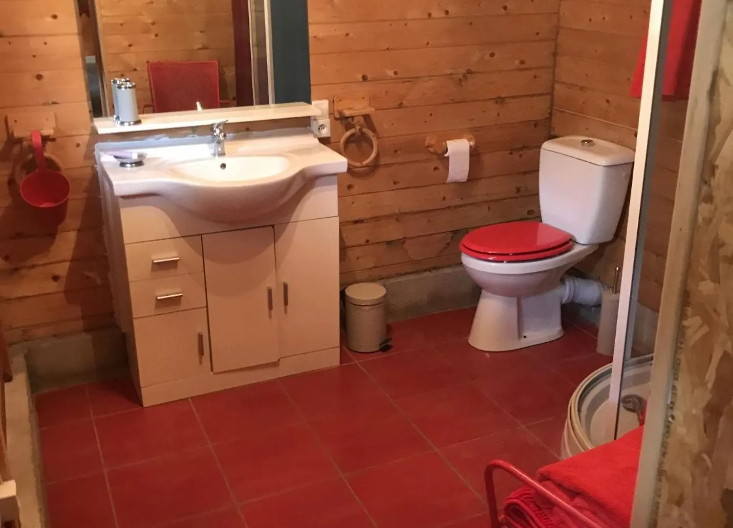 Mas De La Pinede Ex-Les Arbousiers Bed & Breakfast Bollene